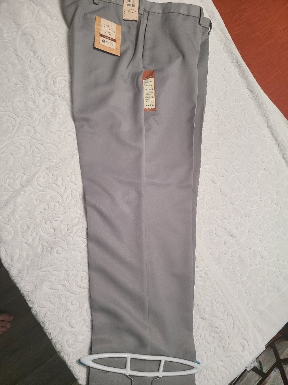 42W x 30L Haggar Pants (NWT)